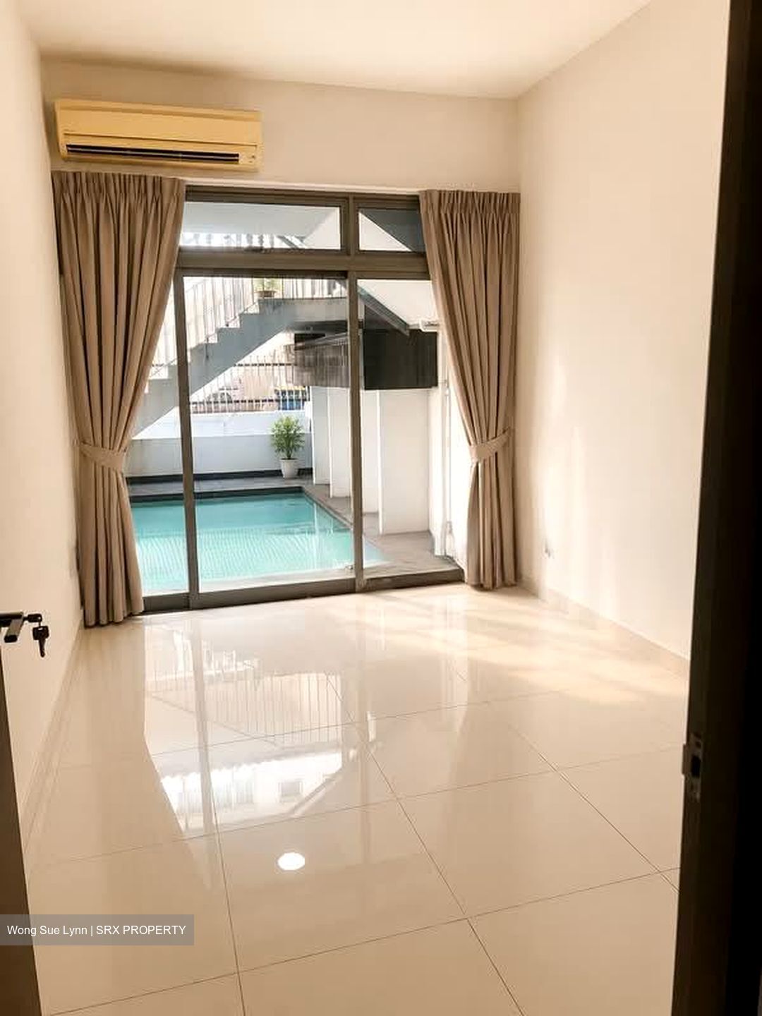 East Coast Hill (D16), Semi-Detached #566393181
